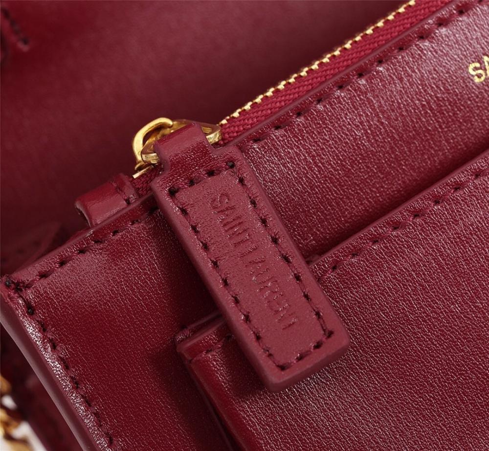 Elegant Leather Shoulder Bag