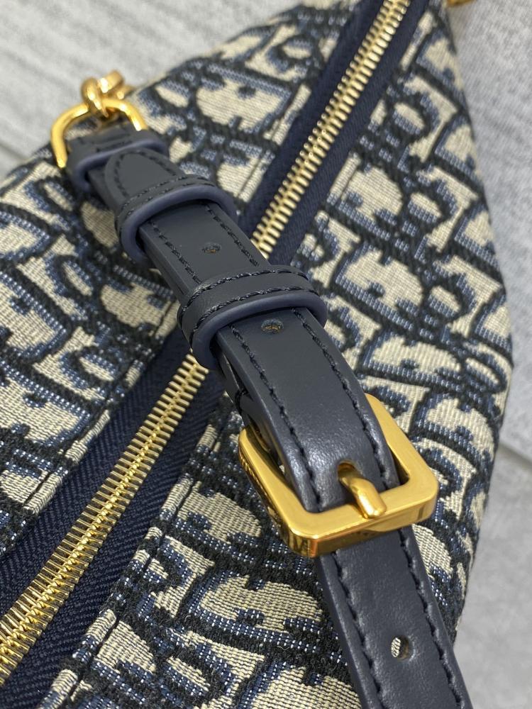 Hobo Bag Style 651505375