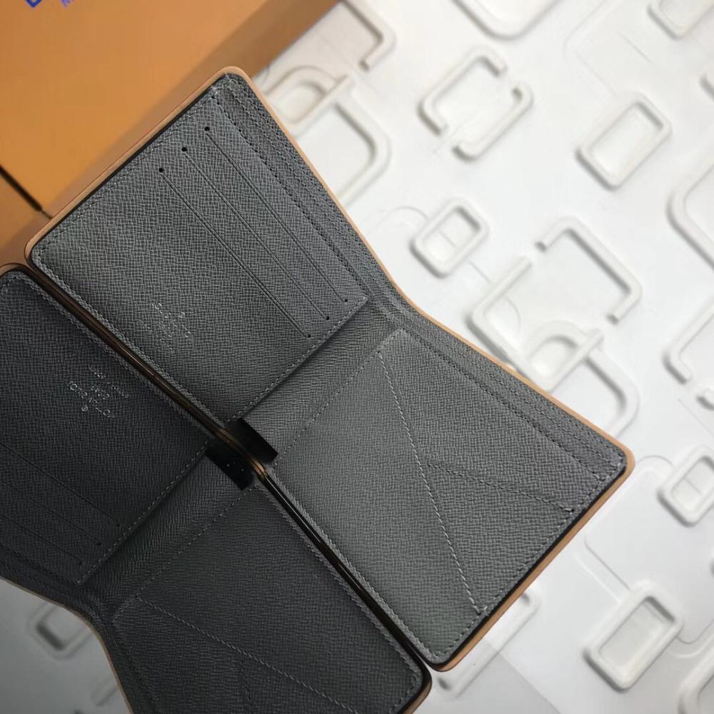 Elegant Wallet Style 1055303964