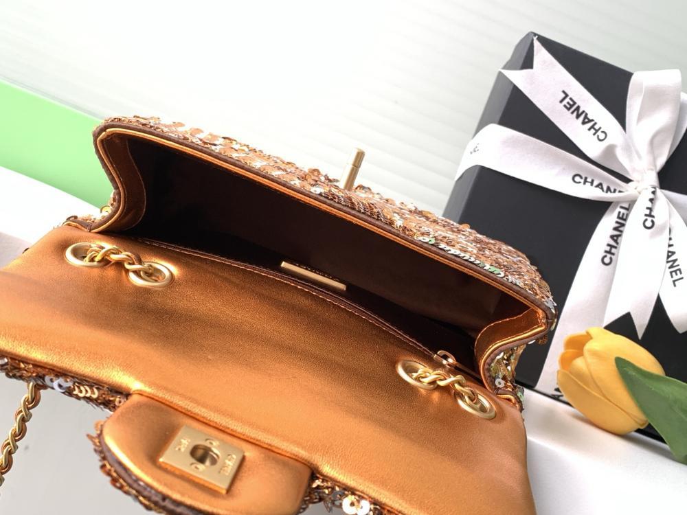 Wallet Style 123084370