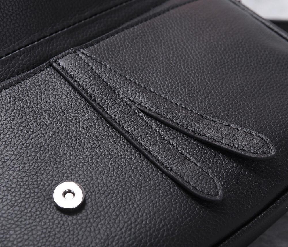 Stylish Refined Black Quilted Calfskin Crossbody Bag Black/Beige 24x17x8cm