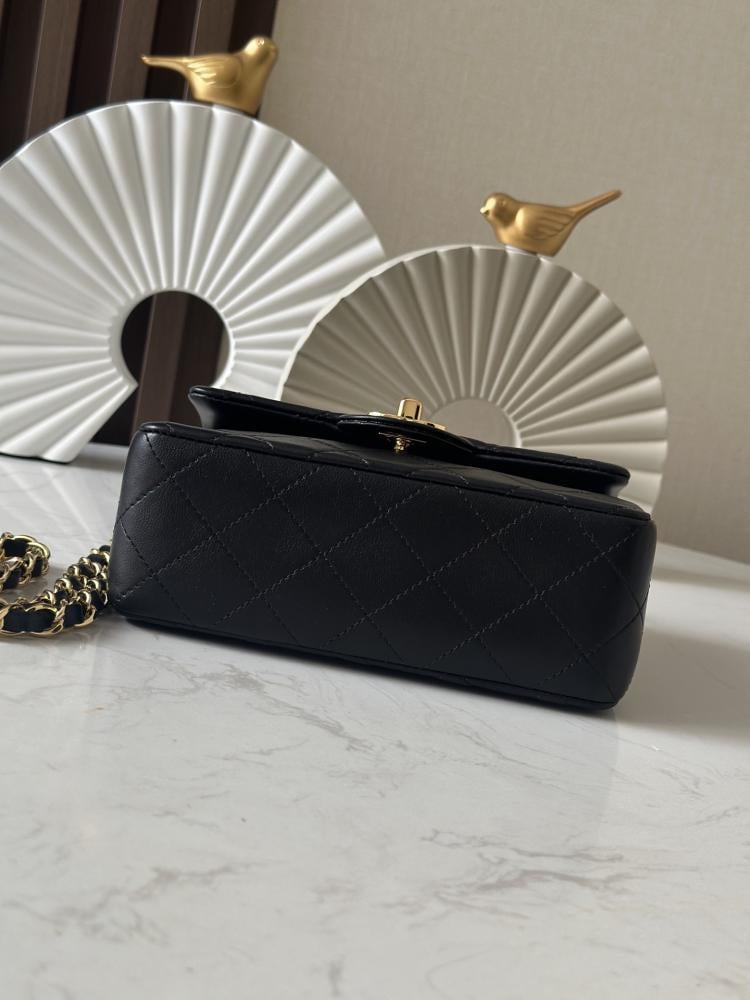 Classic Top Handle Bag Style 1001591095