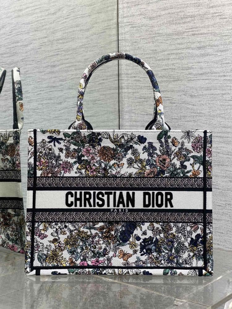 Top Handle Bag Style 833147018