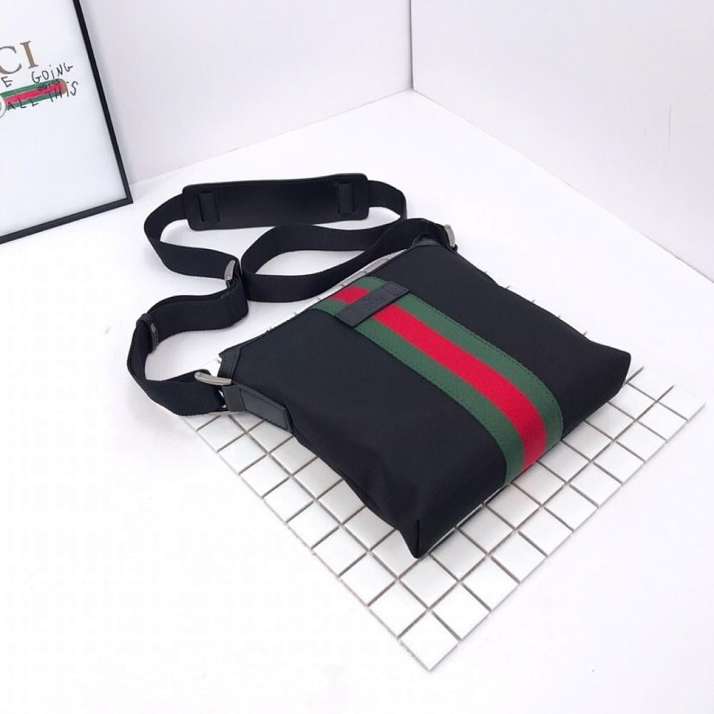 Classic Luxury Bag 21x22x4cm