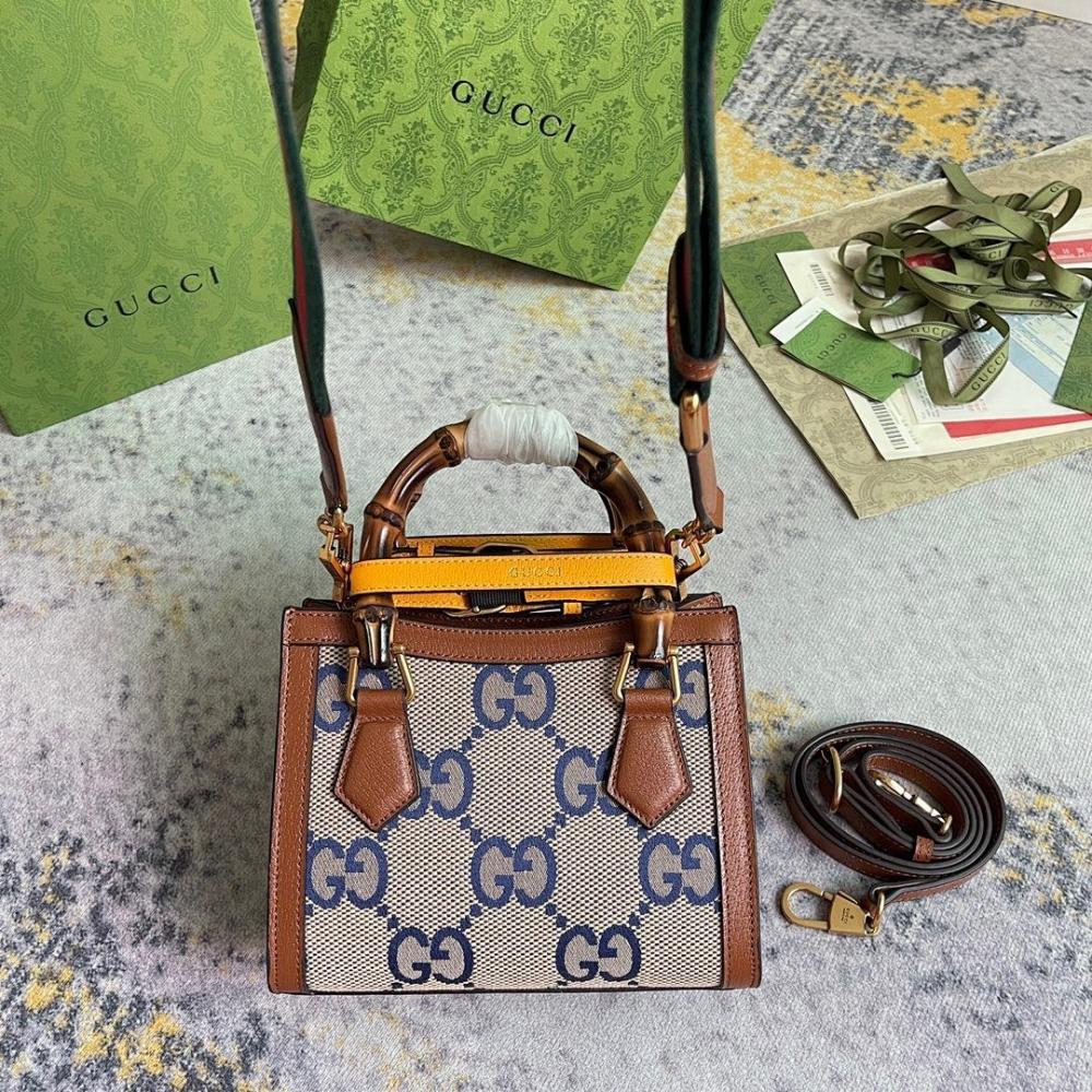 Elegant Crossbody Bag 20x16x10cm