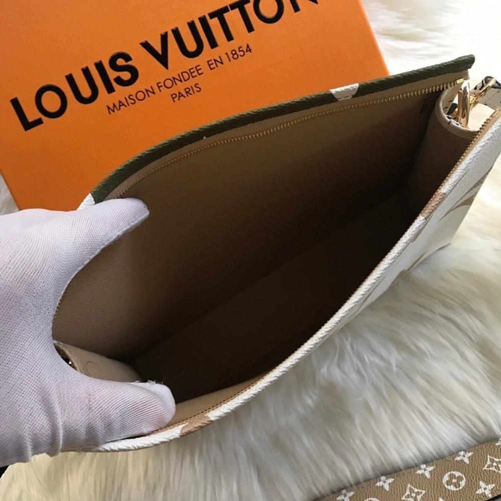 Modern Travel Bag