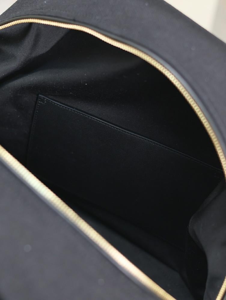 Elegant Embroidered Leather Top Handle Bag