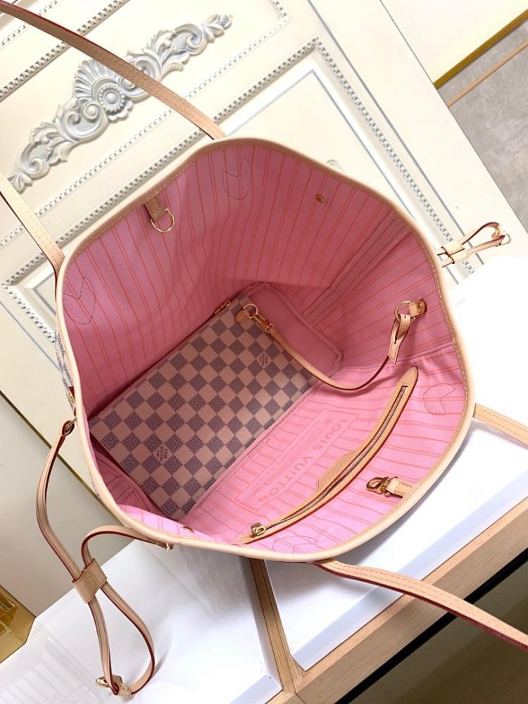 Elegant Top Handle Bag 32x29x17cm