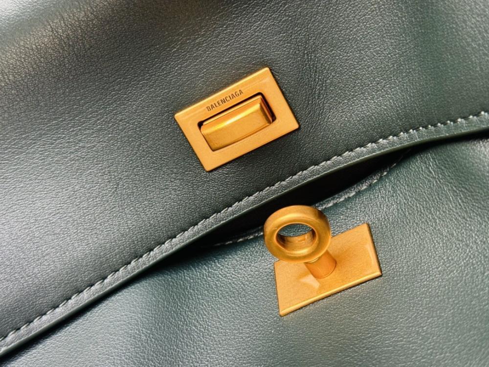 Top Handle Bag Style 1052240181