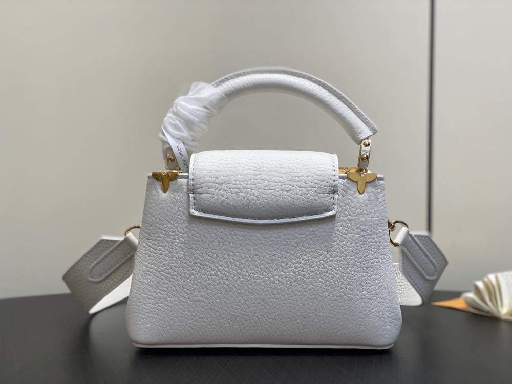 Classic Studded Leather Top Handle Bag Pink