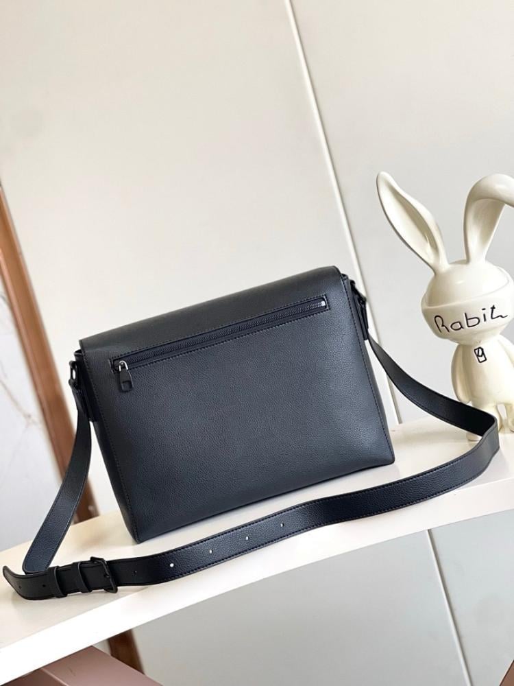 Luxury Elegant Leather Shoulder Bag 33x29x12cm