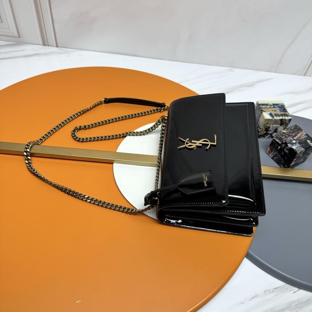Leather Shoulder Bag Style 702078164