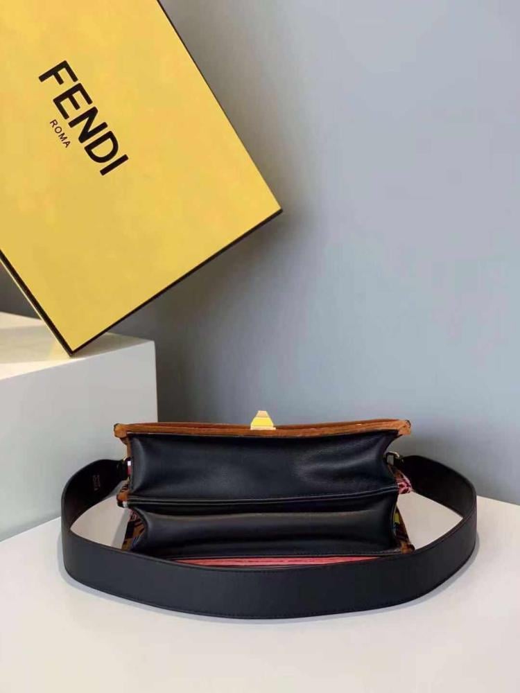 Leather Shoulder Bag Style 482403233