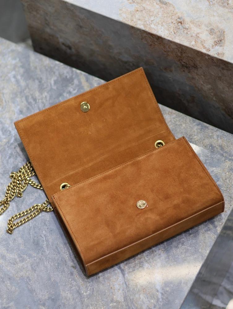 Modern Brown Bag