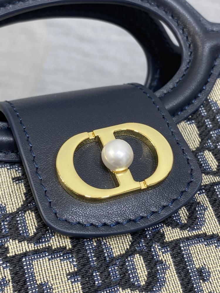 Classic Top Handle Bag Style 1556927758