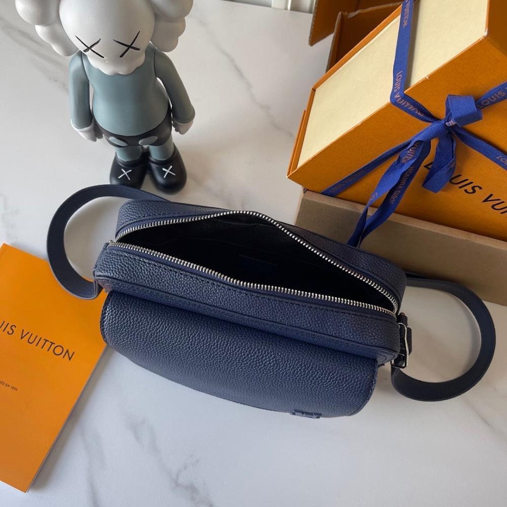 Modern Luxury Leather Shoulder Bag 24x18x9cm