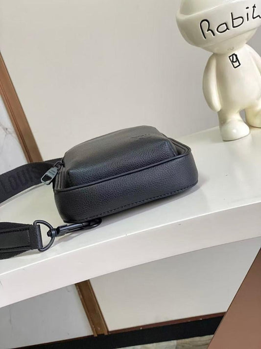 Modern Elegant Leather Shoulder Bag 16x33x5.5cm