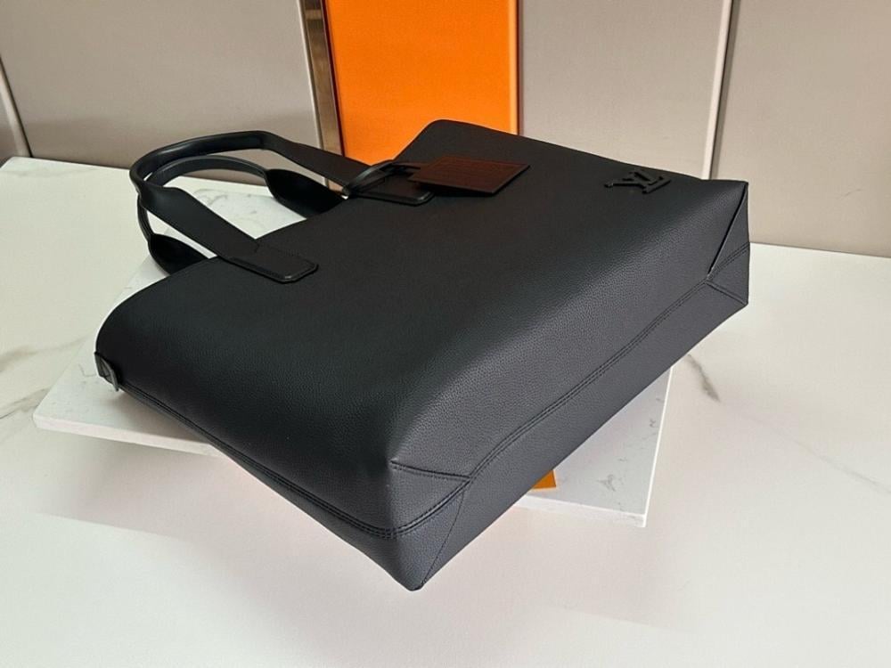 Stylish Premium Leather Crossbody Bag 40x34x12cm