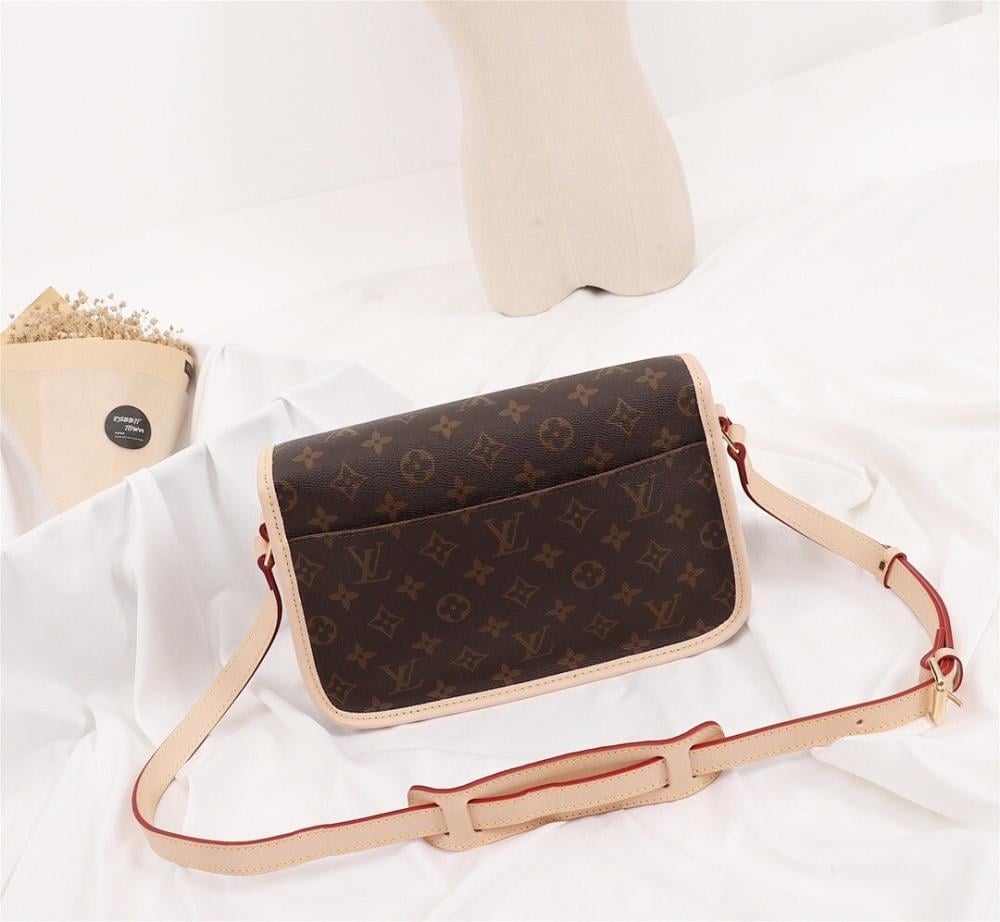 Luxury Refined Leather Shoulder Bag 27x17x9cm