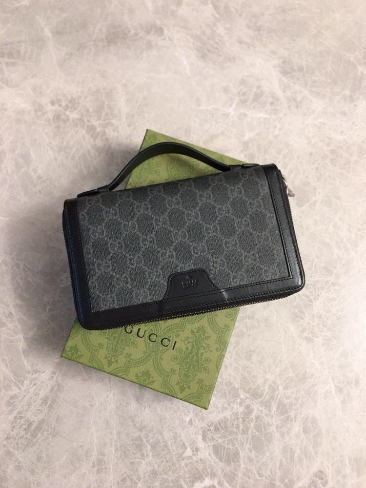 Wallet Style 1066334625