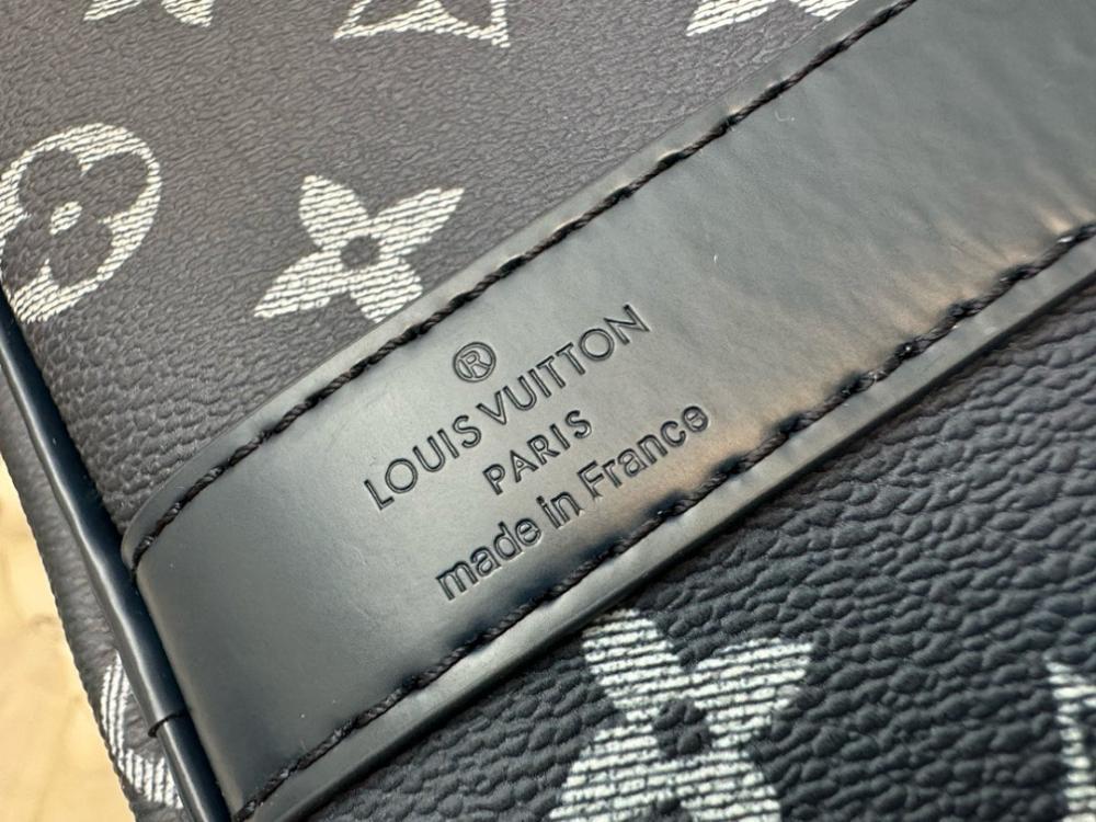 Modern Black Shoulder Bag