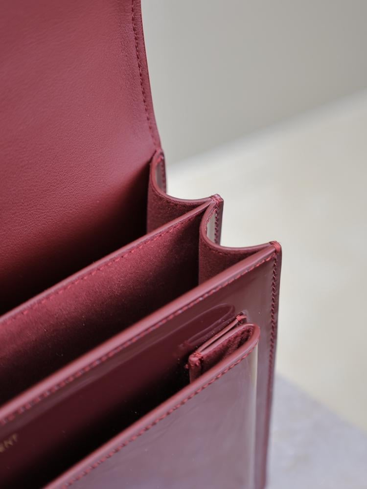 Top Handle Bag Style 613057820
