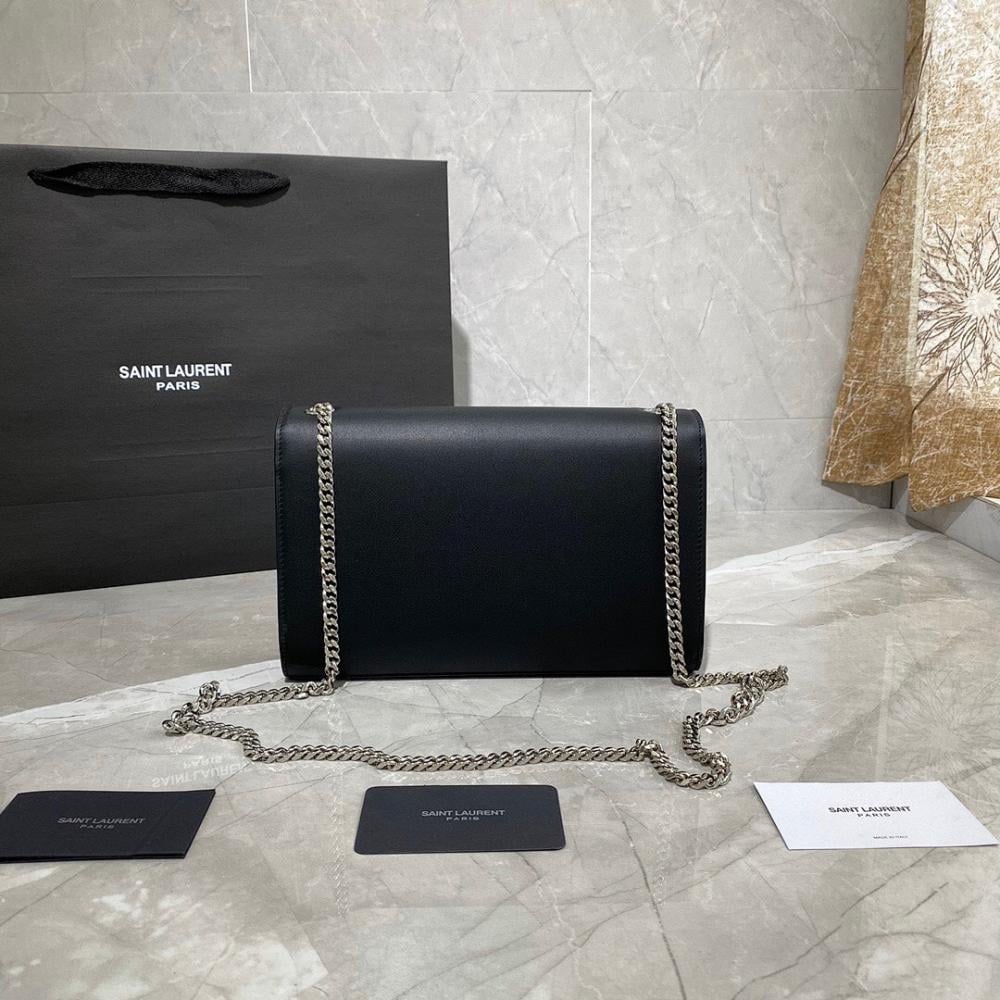 Modern Elegant Bag