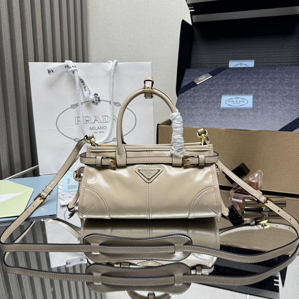Leather Crossbody Bag Style 50802911