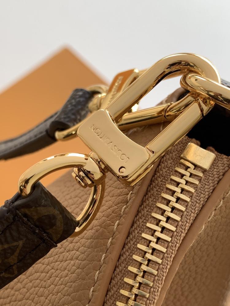 Top Handle Bag Style 533652856