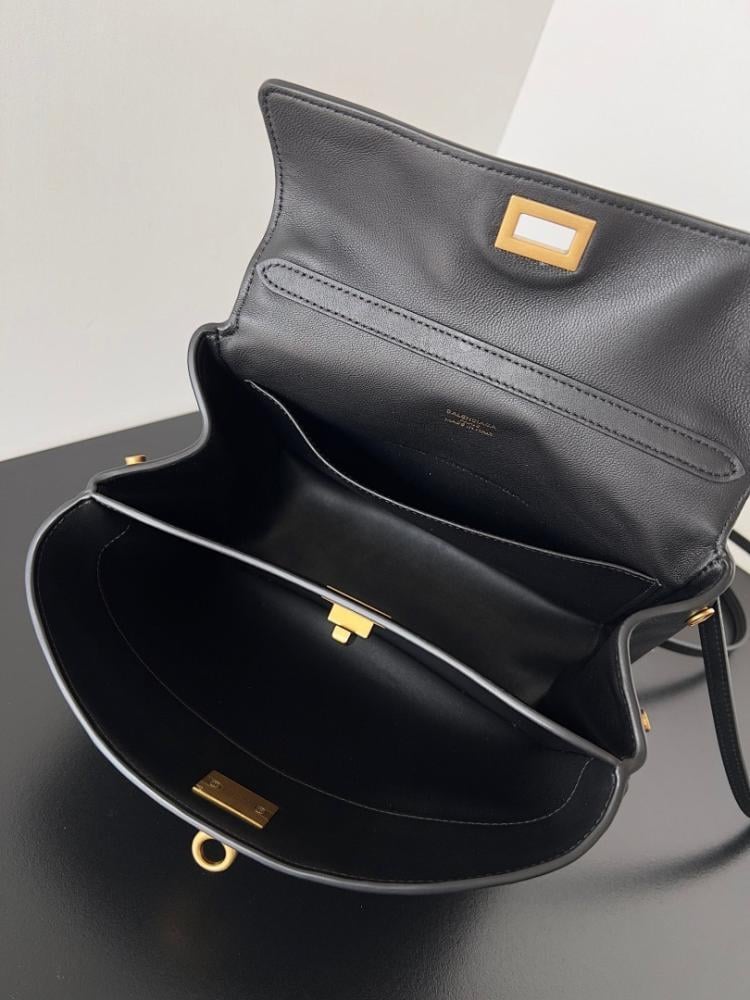 Classic Bag 23x10x8.5cm