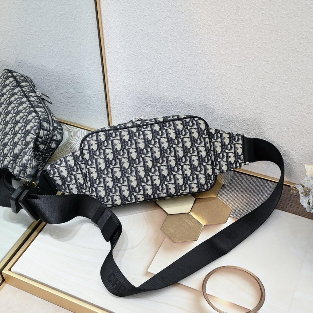 Classic Elegant Black Printed Calfskin Shoulder Bag Black/Beige 24x14x5cm