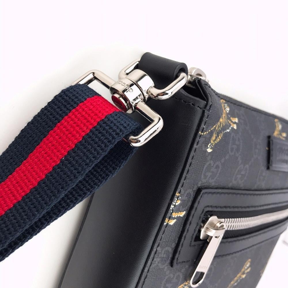Modern Shoulder Bag