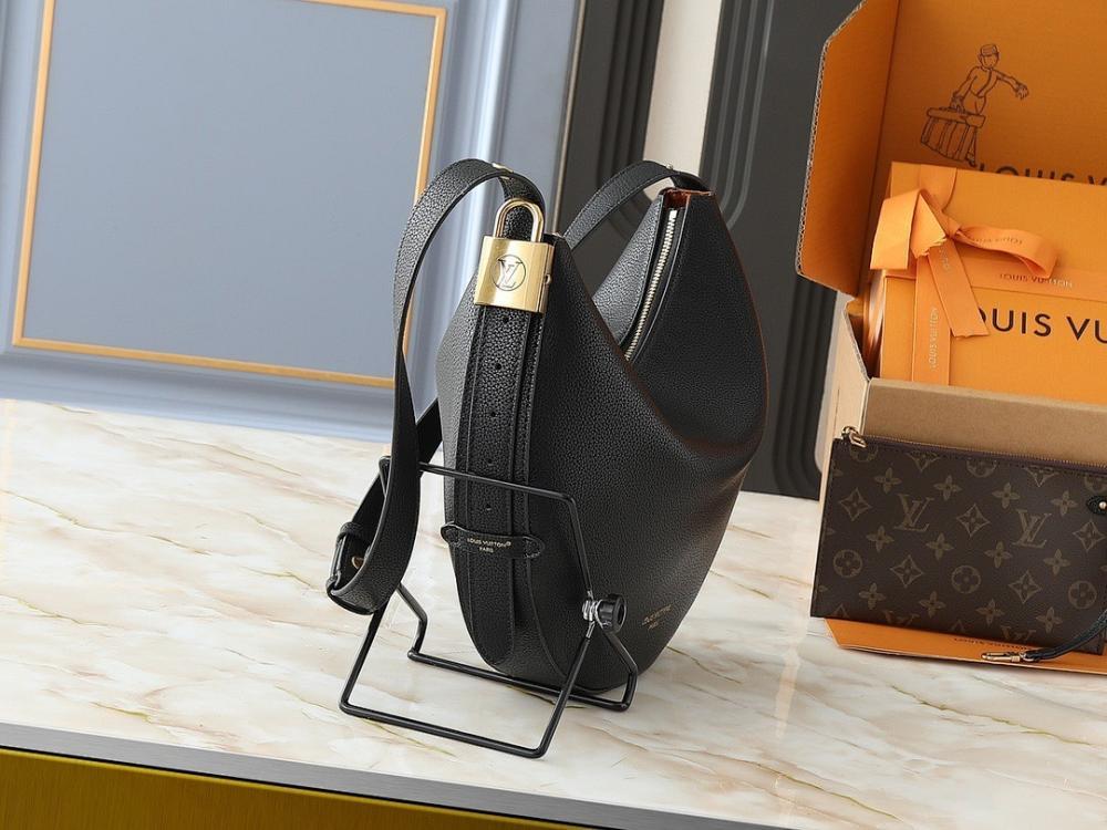Modern Luxury Monogram Leather Top Handle Bag 32x26x5cm