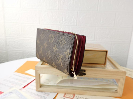 Modern Gold Studded Wallet Style 1960208138
