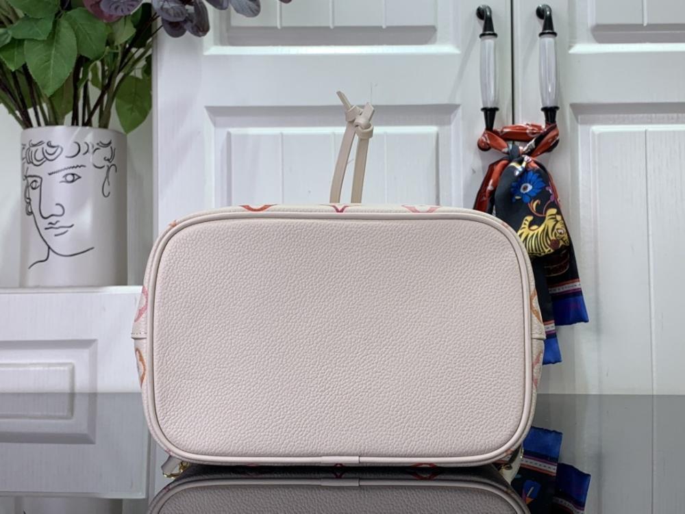Top Handle Bag Style 106042648