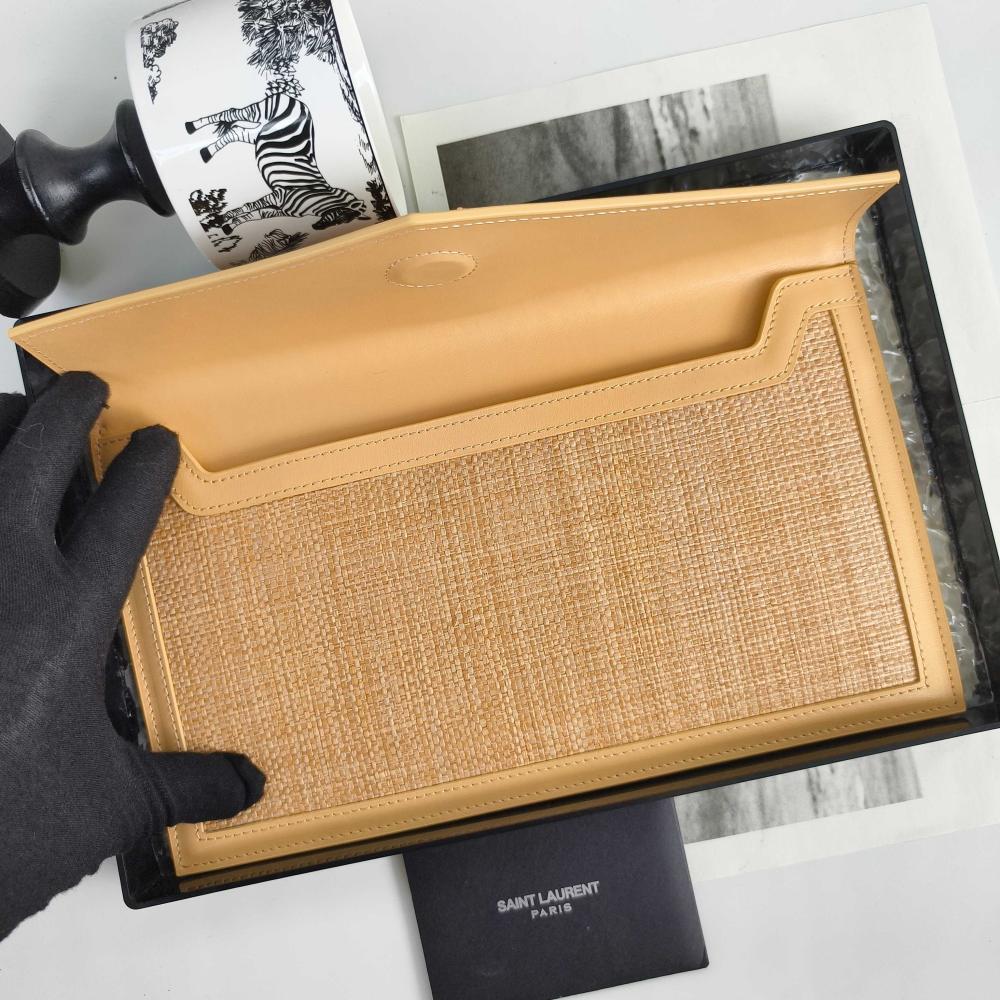 Classic Wallet Style 383550845
