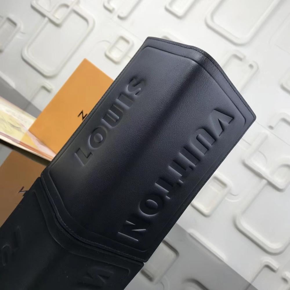 Wallet Style 1694450251