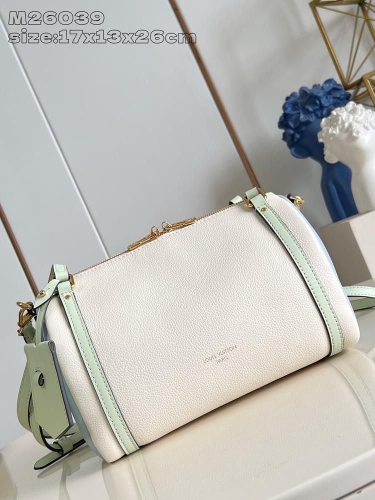 Classic Travel Bag Style 1460032511