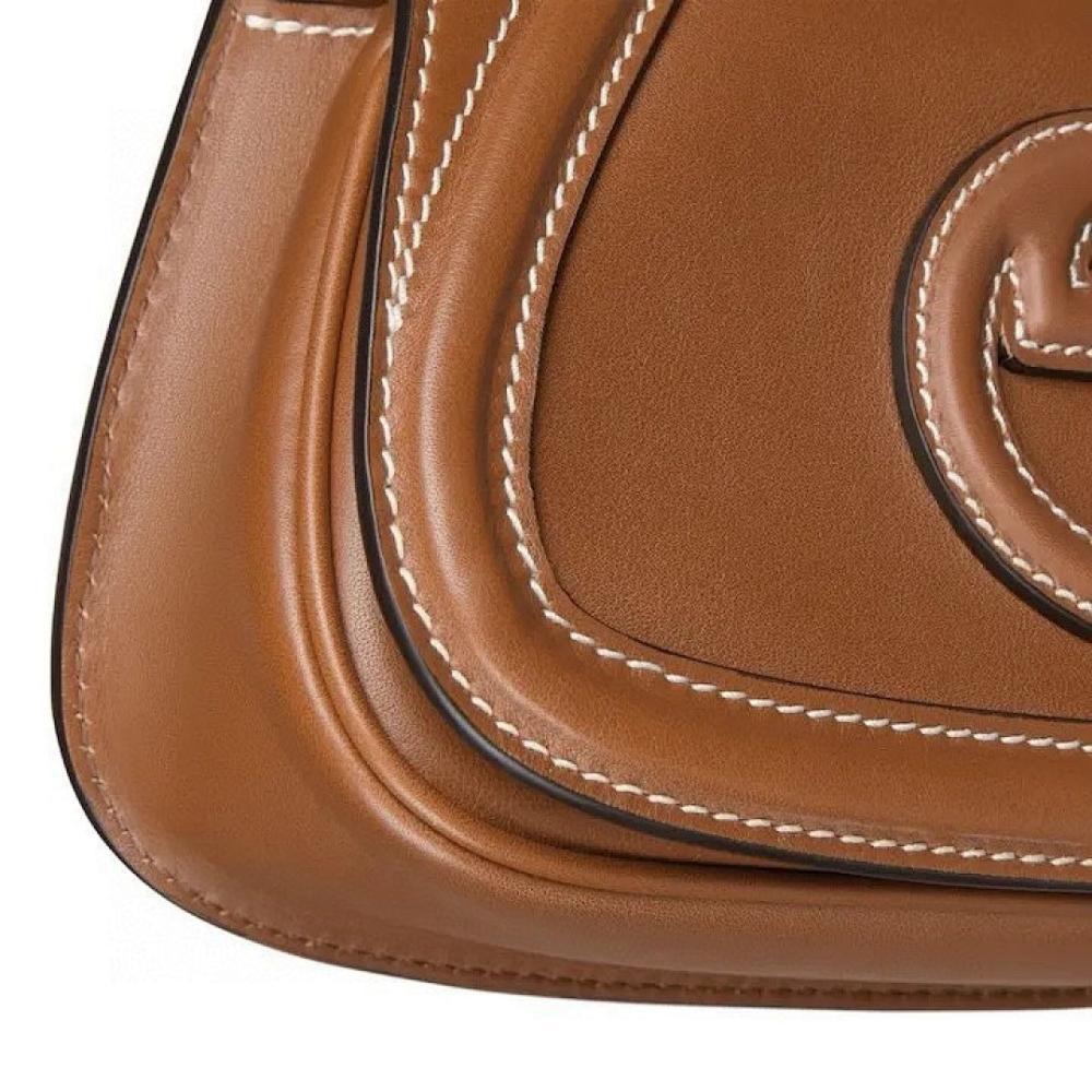 Elegant Stylish Bag 21.5x11x8cm