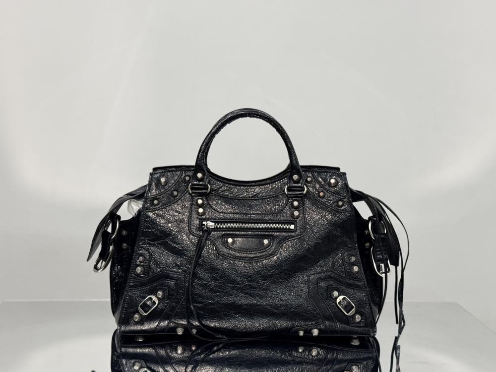 Top Handle Bag Style 497754787