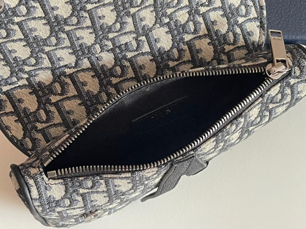 Stylish Black Calfskin Crossbody Bag