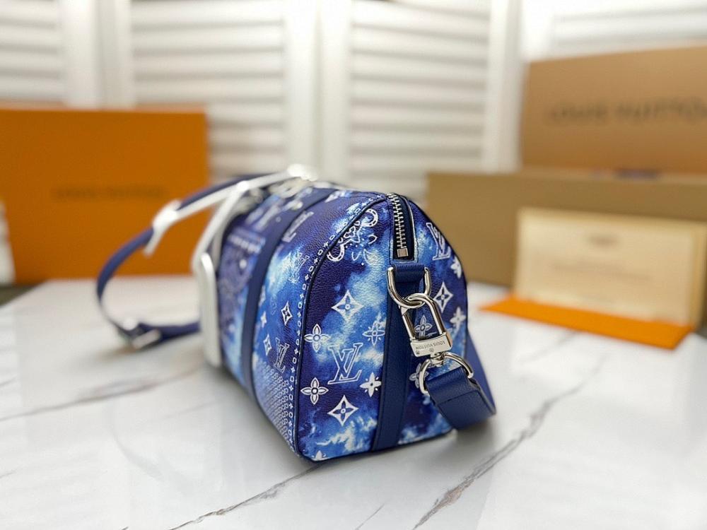 Modern Stylish Calfskin Shoulder Bag 27x17x13cm