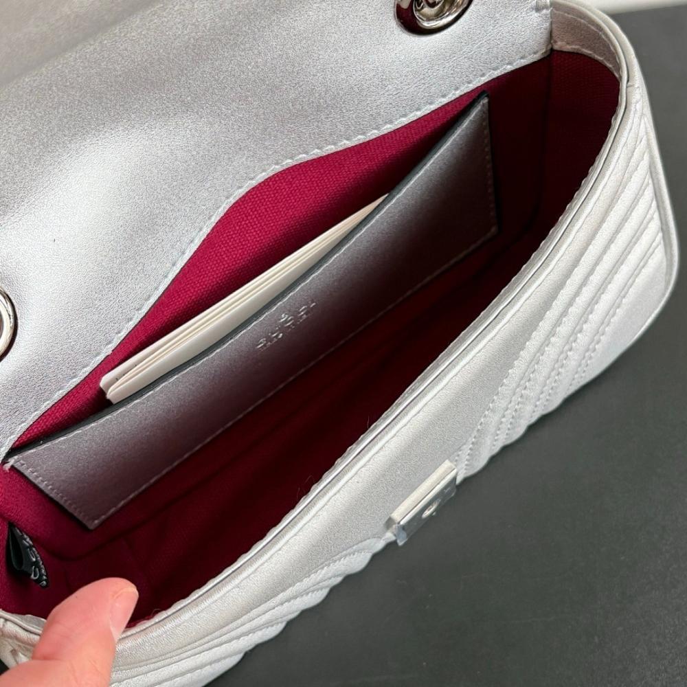 Classic Modern Top Handle Bag 22x6x13cm