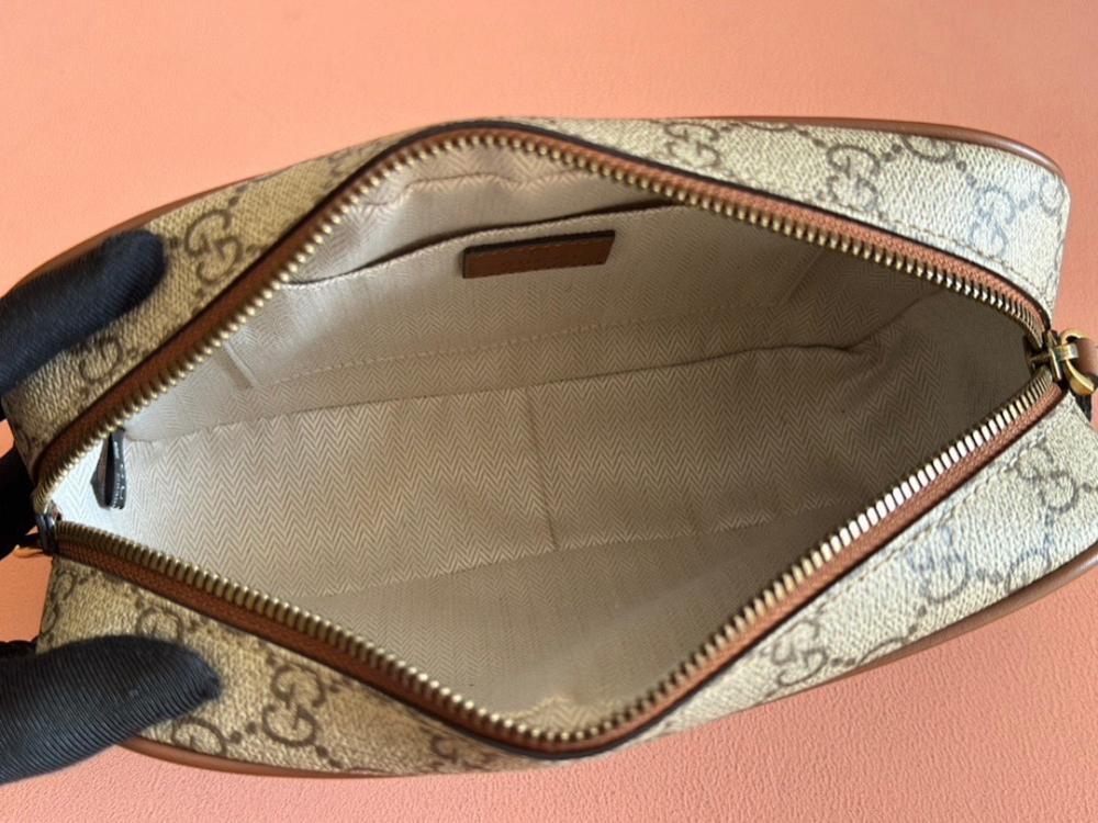 Classic Refined Crossbody Bag 22x14x6cm