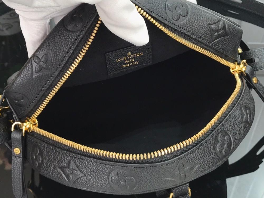 Top Handle Bag Style 27751064