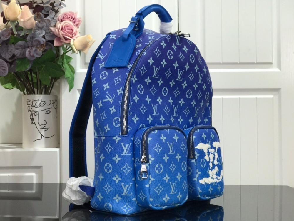 Luxury Backpack Style 135271837