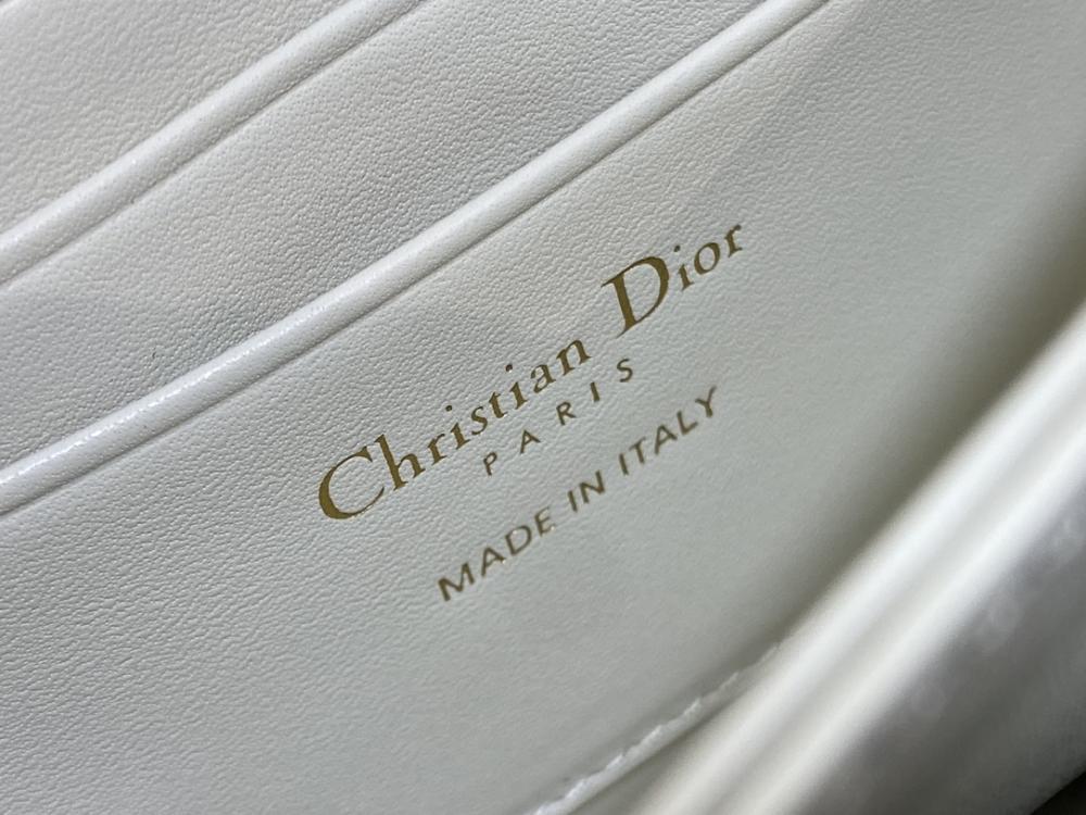 Wallet Style 364759962