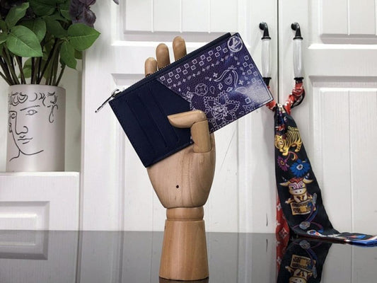 Elegant Wallet Style 2026200321