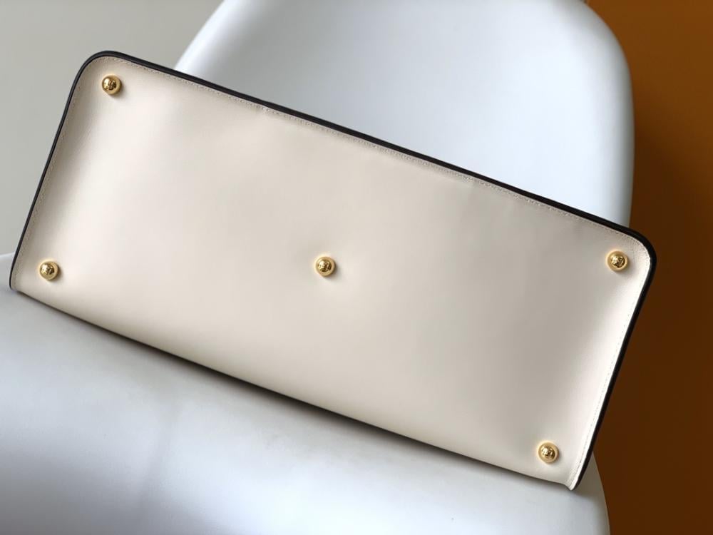 Top Handle Bag Style 93961757