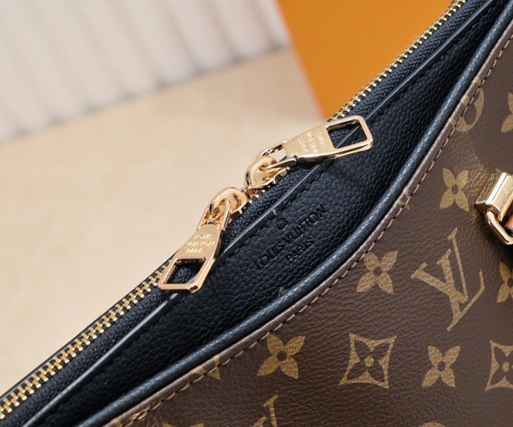 Stylish Shoulder Bag 34x26x12cm